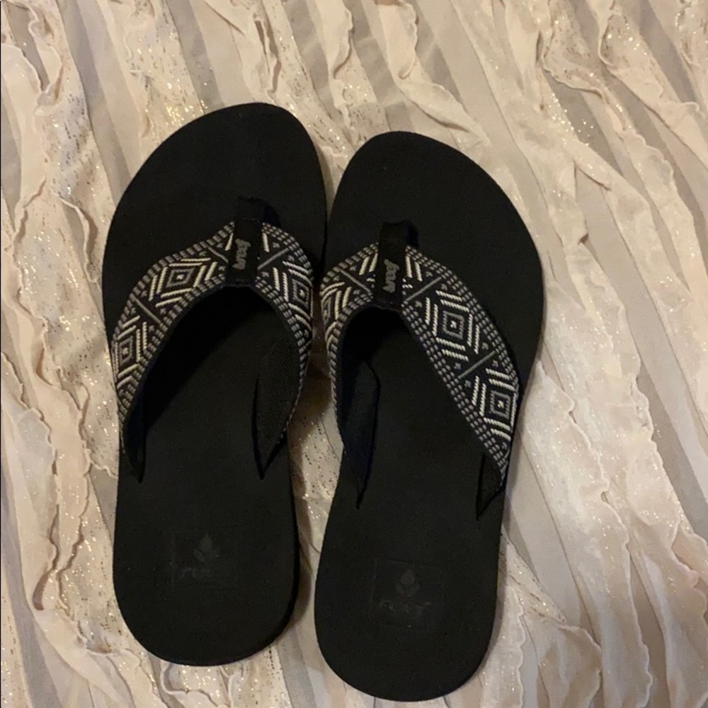 Reef flip flops